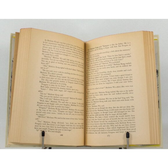 Pavilion Of Women by Pearl S. Buck, Longmans Green and Co 1946 Canadian Edition - Picture 9 of 9